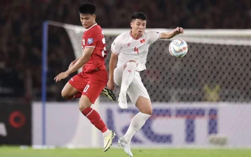 Hiệp 1: Ép sân toàn diện nhưng chưa thể ghi bàn