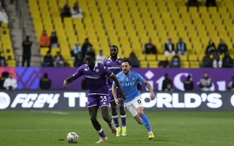 Fiorentina khởi đầu tự tin nhưng thiếu hiệu quả