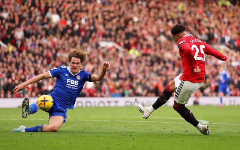 MU gặp khó trước lối chơi pressing của Leicester