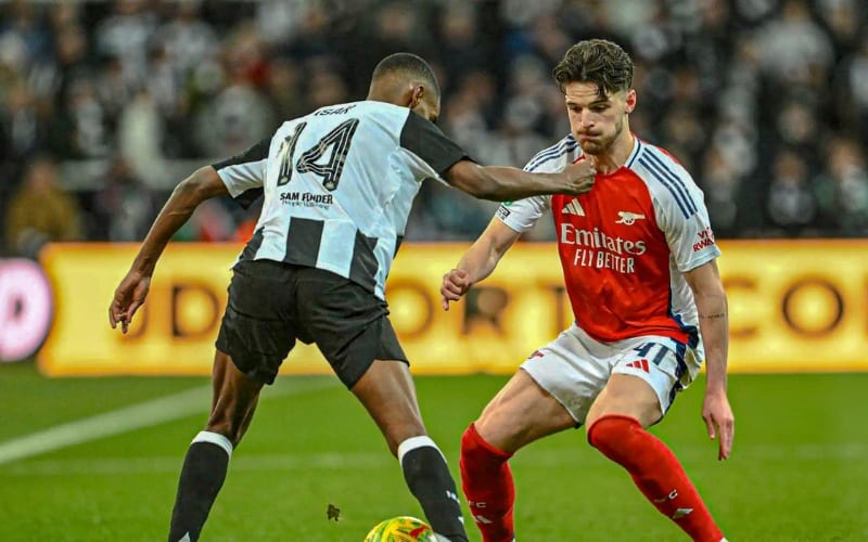 Newcastle vs Arsenal đã cống hiến một trận đấu mãn nhãn