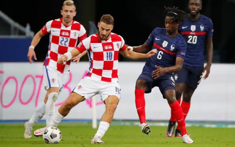 Hiệp một: Croatia tận dụng tốt cơ hội